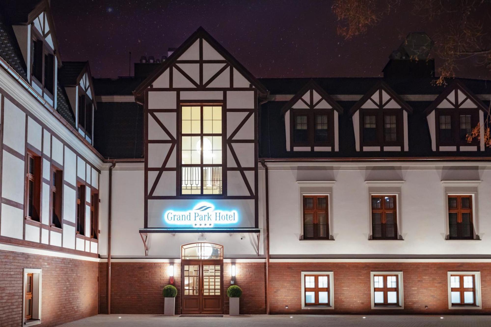Grand Park Hotel Szczecin Exteriör bild