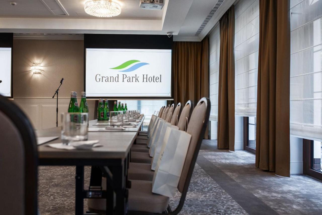 Grand Park Hotel Szczecin Exteriör bild